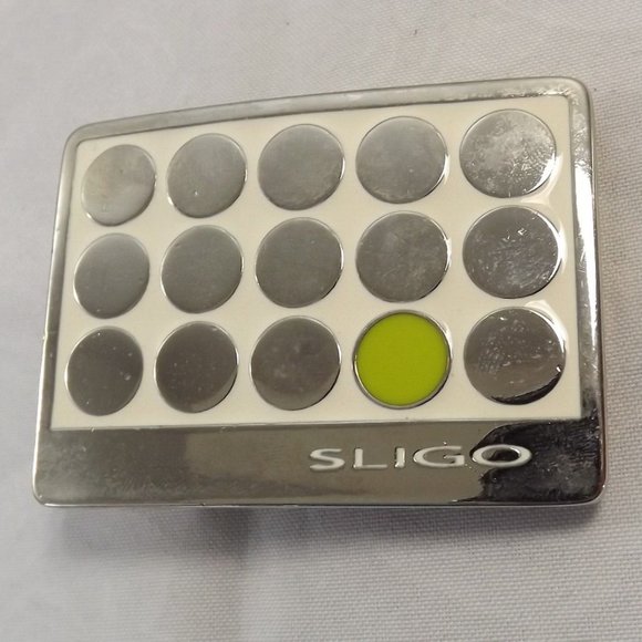 Distressed Sligo Designer Belt Buckle - Picture 2 of 9